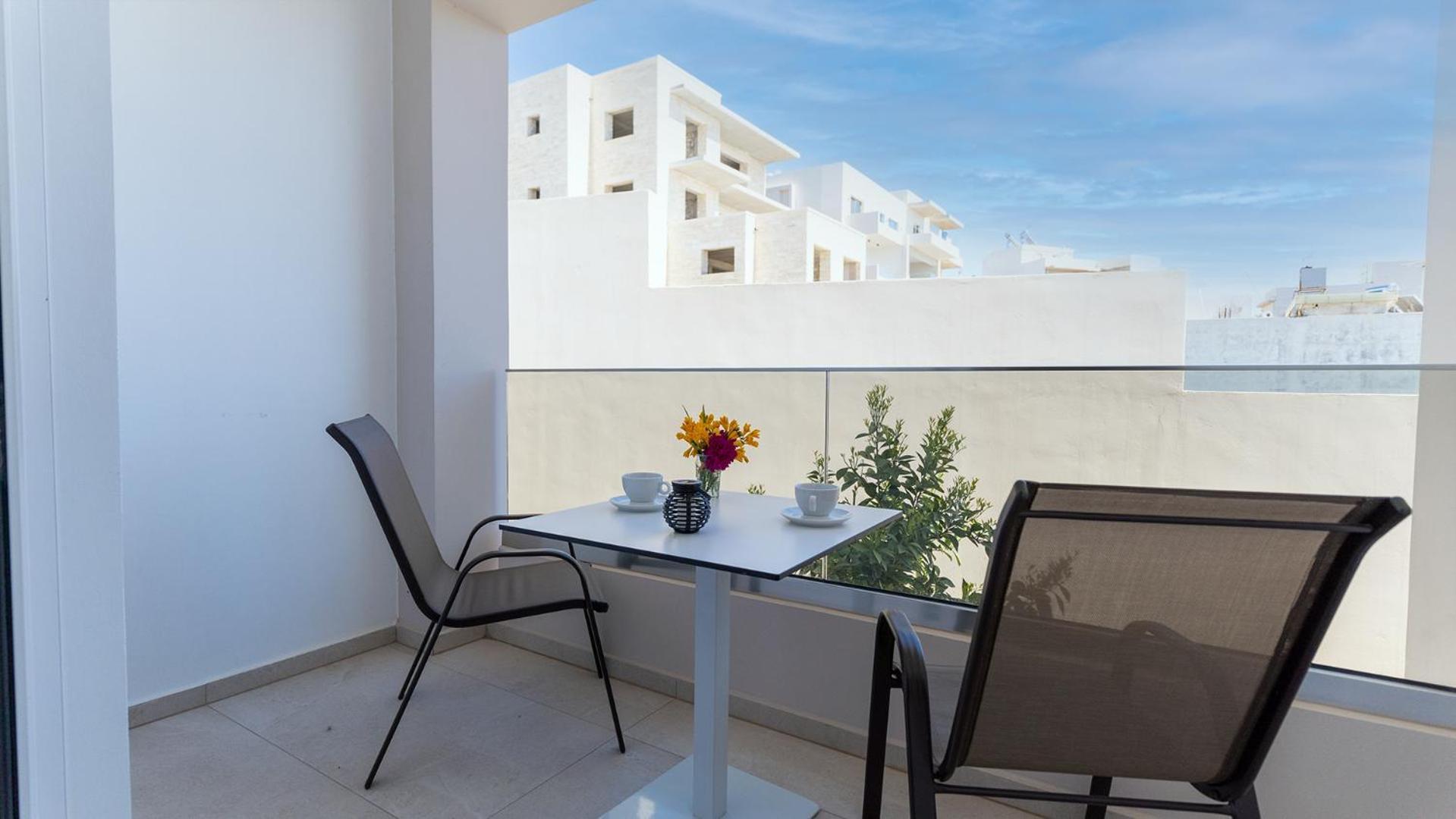 Vakakis Family Luxury Studios Palaiochora Exterior foto